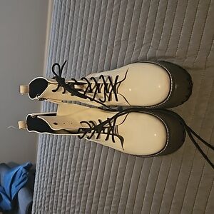 Bershka Combat Boots White Size 40 (US 9.5)